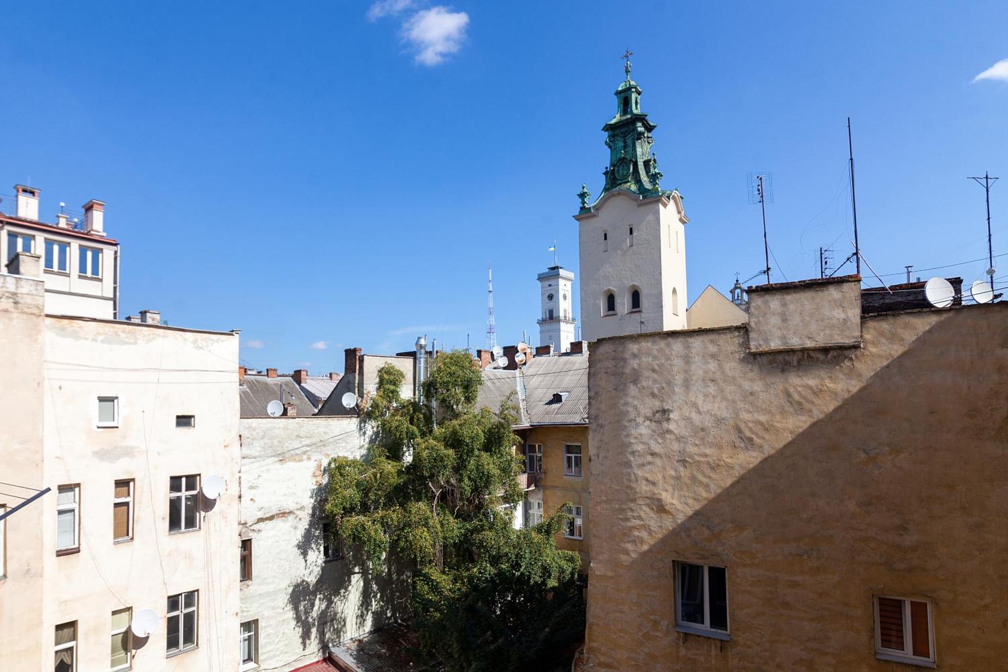 Leogrand Apartments On Svobody Avenue 6-8 Lviv Exterior photo