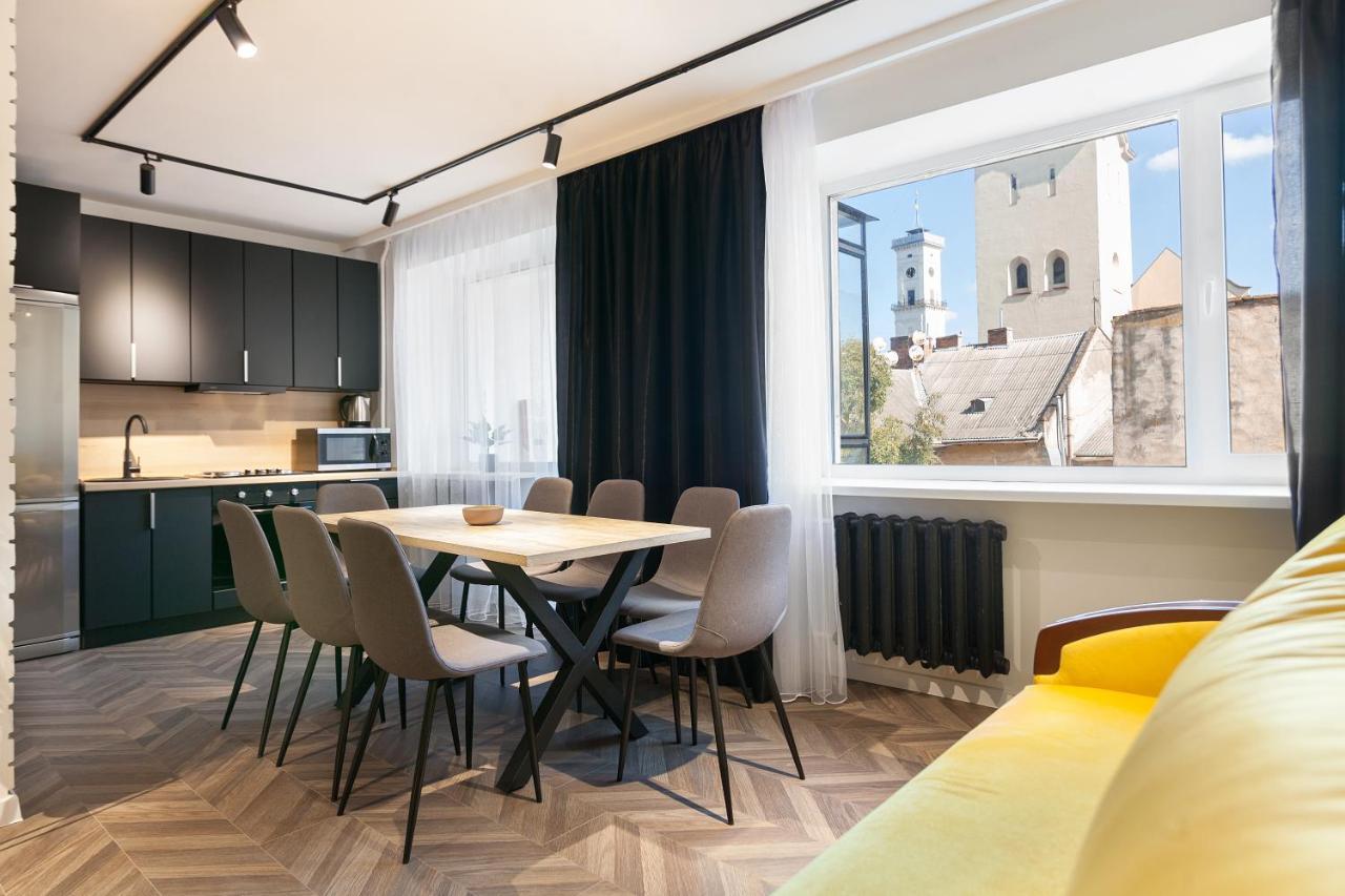 Leogrand Apartments On Svobody Avenue 6-8 Lviv Exterior photo